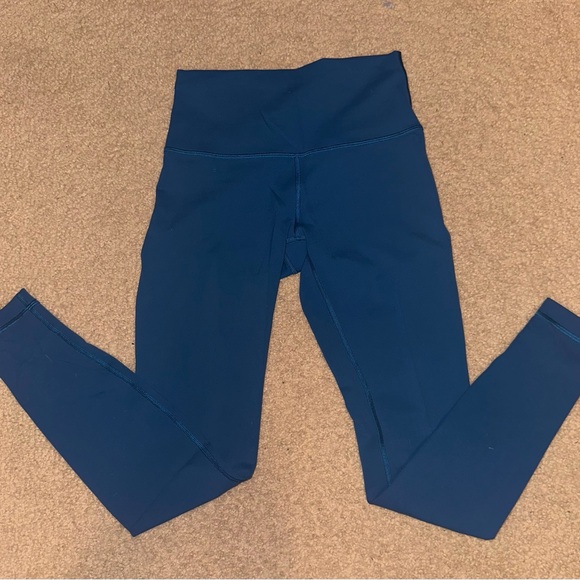 lululemon athletica Pants - Lululemon Blue/Green High-Rise Wuner Train Leggings in length 28”, Size 6.